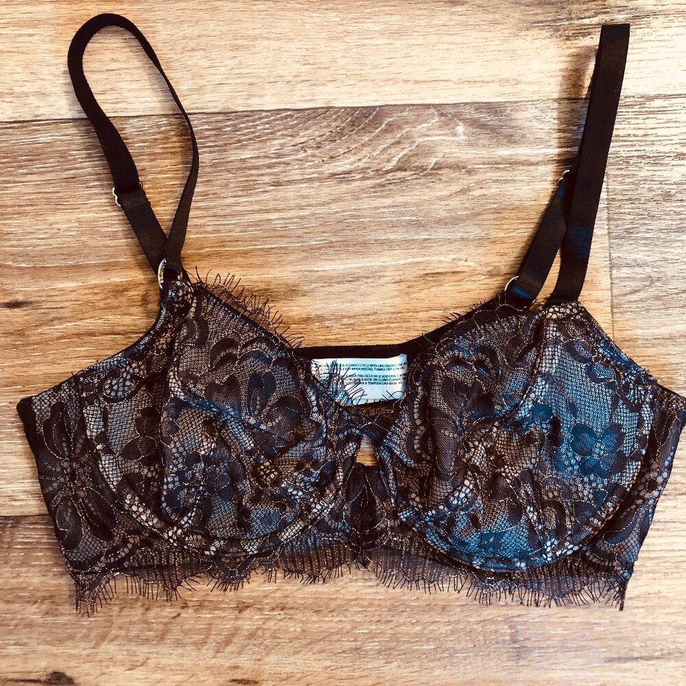 Sofía Intimates by Sofía Vergara Black & Gold Unlined Underwire Bra, 34C